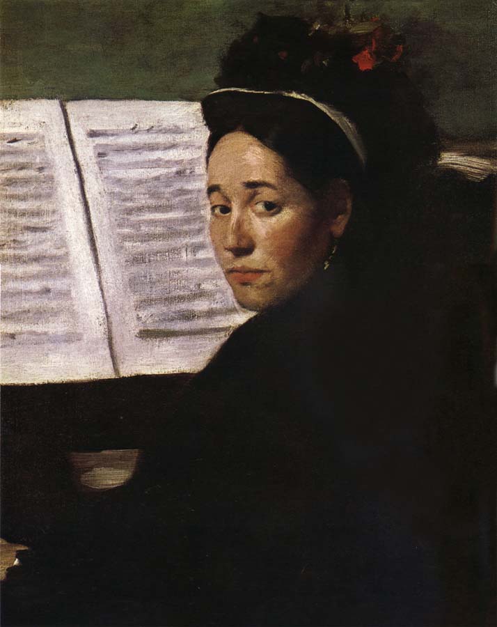 The Lady play piano